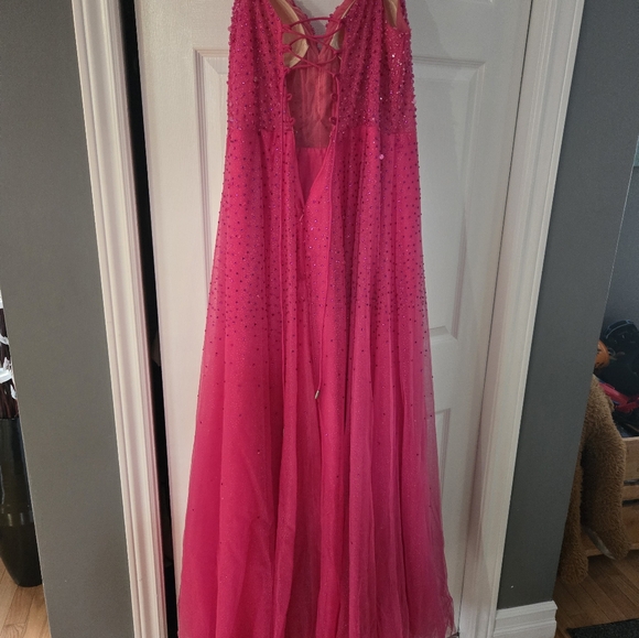 Grad dress - Picture 2 of 4